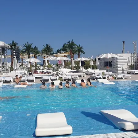 Апартаменты Bluesea Summerland Мамая